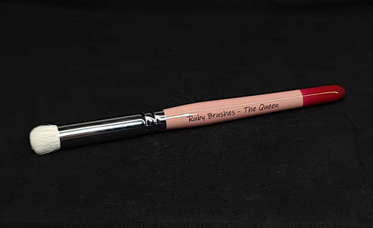 The Queen - Ruby Brushes